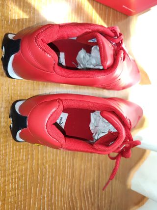 Zapatillas Puma Ferrari rojas talla 44