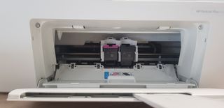 Impresora HP DeskJet Plus 4122 blanca
