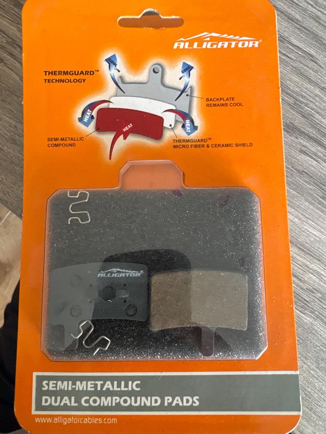 Pastillas Alligator Semi-Metalicas Stroker Trail