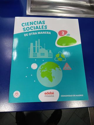 Libro ciencias sociales 2°primaria edebe