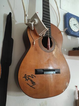 Guitarra Admira Clásica