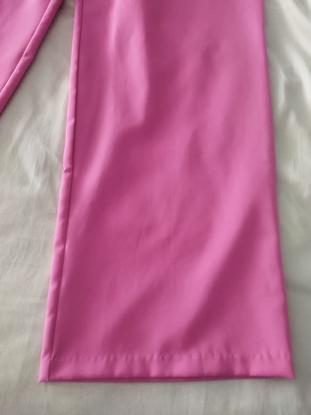 Pantalones Wide Leg fucsia Stradivarius