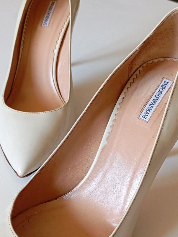 Emporio Armani - Scarpe col tacco colore panna