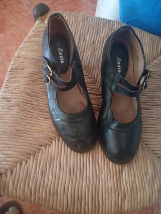 Zapatos Flamenco Rocío - Negros