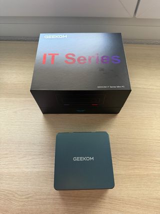 Mini PC GEEKOM IT13 2025 Intel i9 NUEVO
