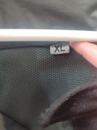 Chaqueta moto Macna XL negra con detalles rojos
