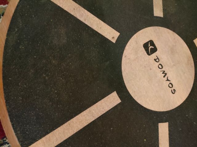 Tabla Eskimboard para practicar acrobacias en casa