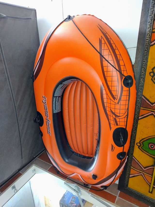 Barca hinchable infantil Bestway