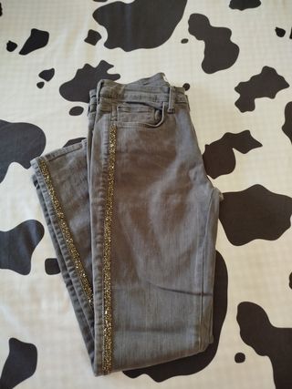 Jeans Zara grises con brillos