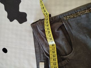Jeans Zara grises con brillos