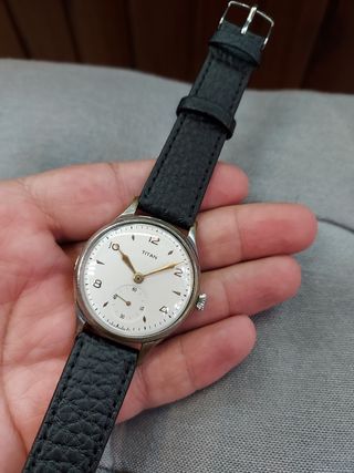 Reloj Titan vintage