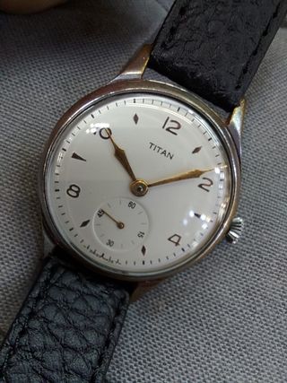 Reloj Titan vintage