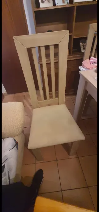 Mesa Comedor 4 Sillas - Madera