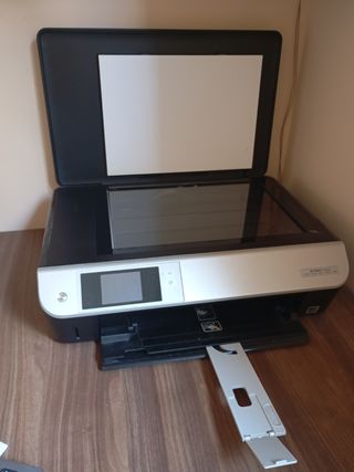Impresora HP ENVY 5530