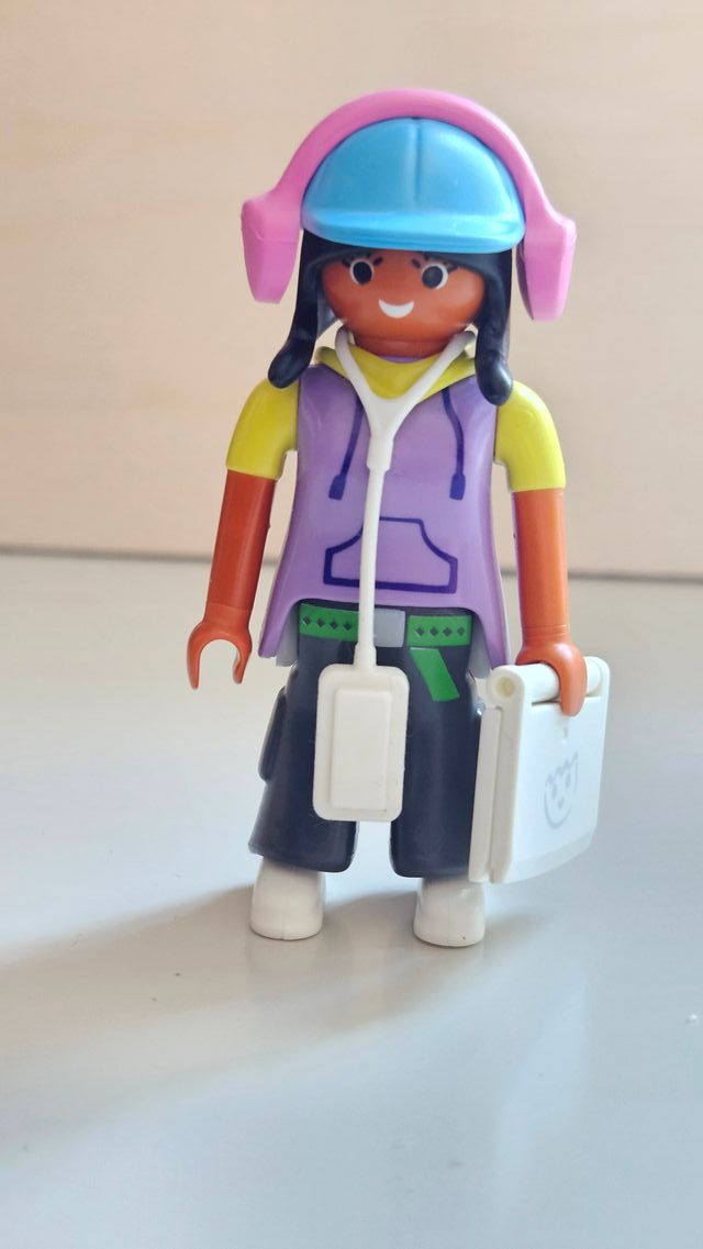 Chica con cascos Playmobil