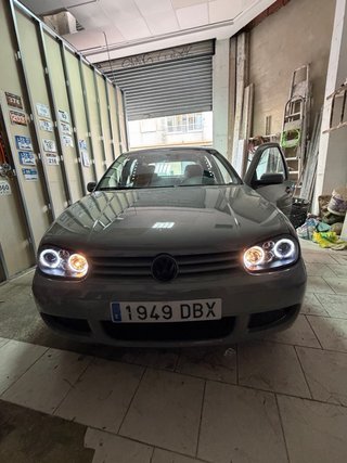 Volkswagen Golf 2002