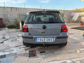 Volkswagen Golf 2002
