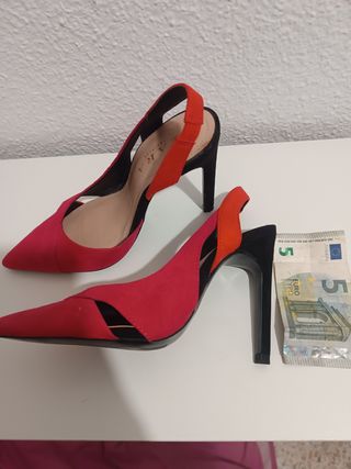 Zapatos tacón rojo-negro