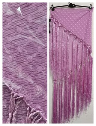 Mantoncillo lila plumeti flamenca