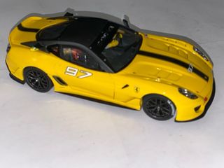 Ferrari 599XX CARRERA Slot no Scalextric