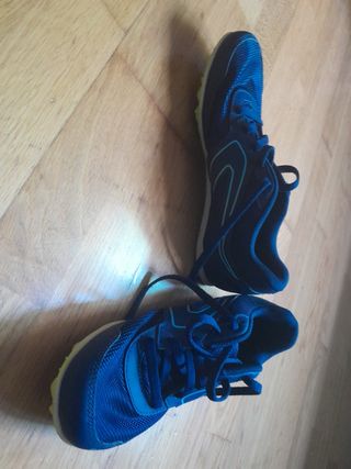 Zapatillas atletismo tacos. Talla 39