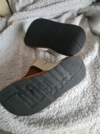 Sandalias FitFlop beige hombre