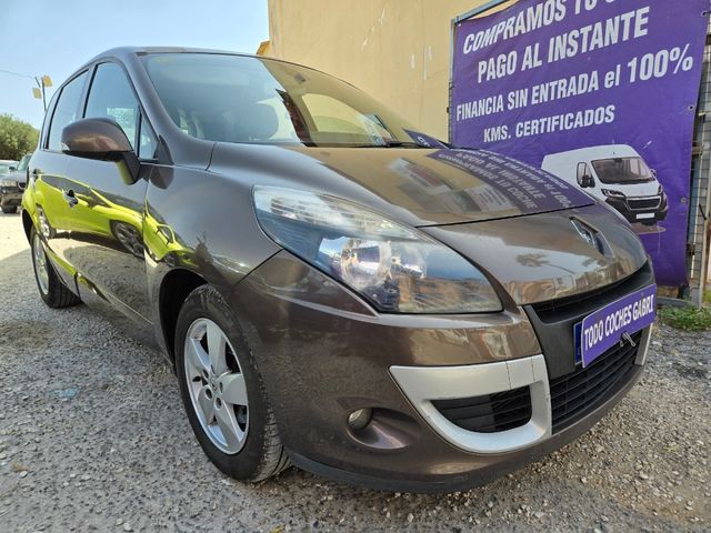 Renault Scenic 2011