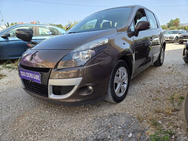 Renault Scenic 2011