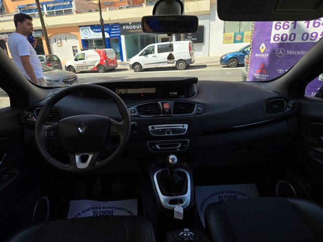 Renault Scenic 2011