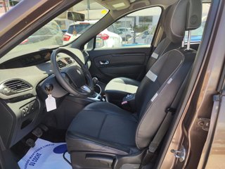 Renault Scenic 2011