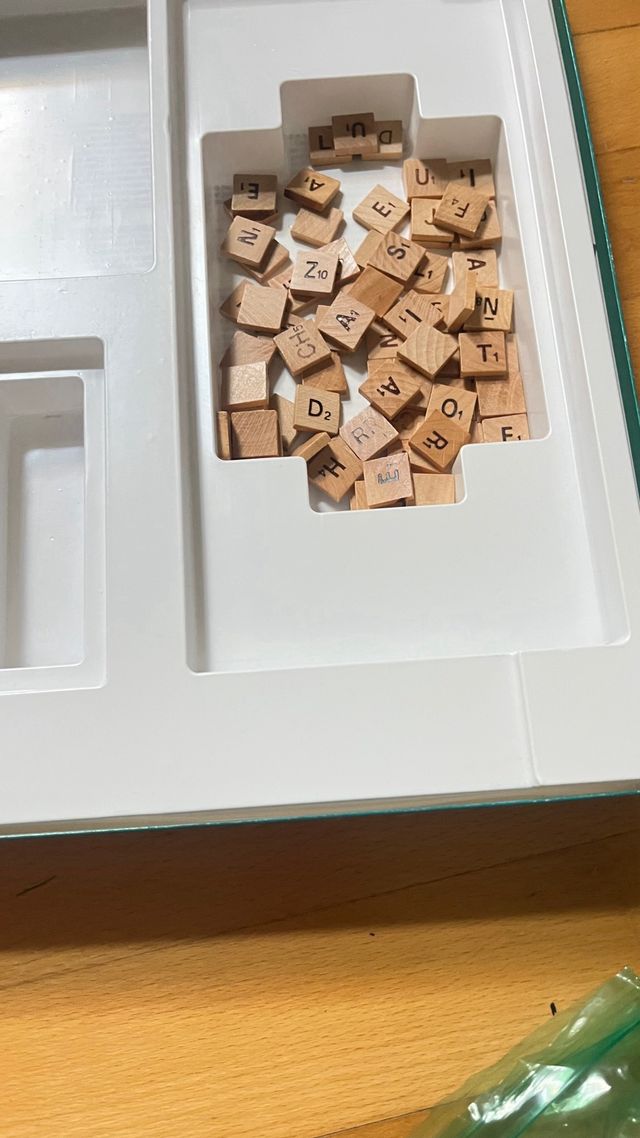 Intelect: Juego de palabras