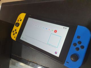 Nintendo Switch Azul-Amarilla