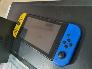 Nintendo Switch Azul-Amarilla