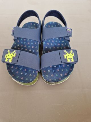 Sandali Garvalin bimbo 27