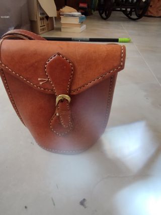 Bolso bandolera cuero marrón