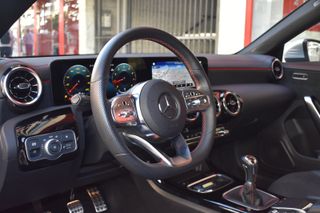 Mercedes-Benz Clase CLA 2023