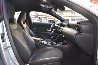 Mercedes-Benz Clase CLA 2023