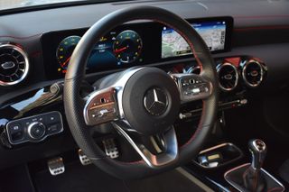 Mercedes-Benz Clase CLA 2023