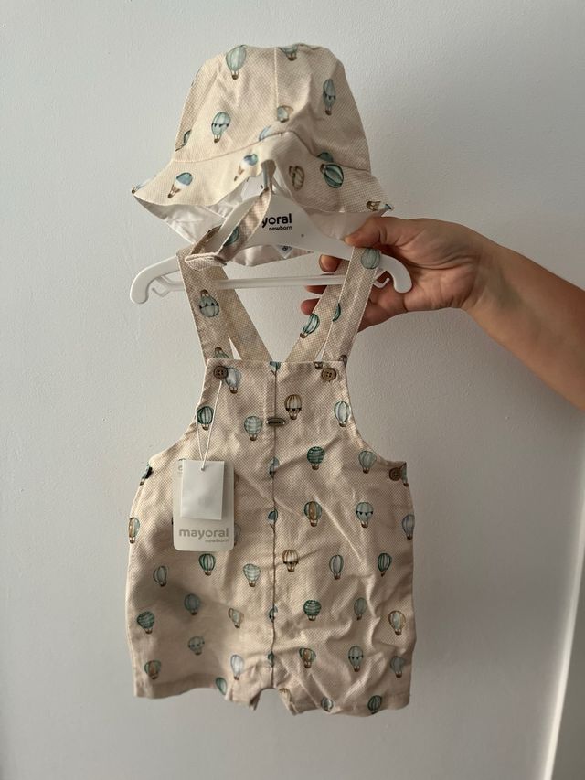 Conjunto Mayoral bebe 12M - Gorro + Pelele