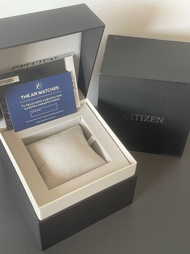 Reloj Citizen Tsuyosa NJ0150-81Z “Vibrant Yellow”