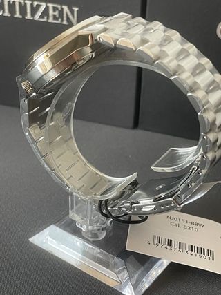 Reloj Citizen Tsuyosa NJ0151-88W Champagne