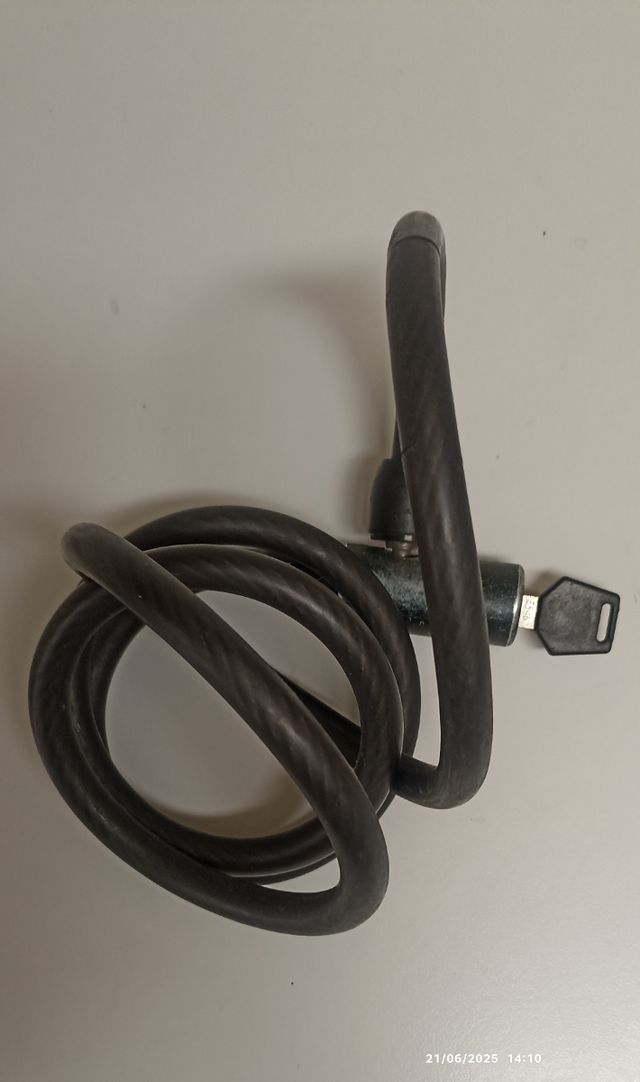Candado de cable  150cm de longitud 