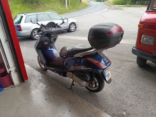 Honda Pantheon 125 - Scooter