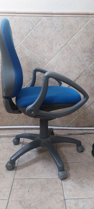 Silla oficina Actiu azul