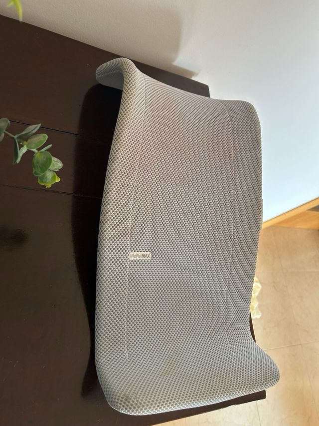 Soporte bañera bebé recién nacido marca Beaba