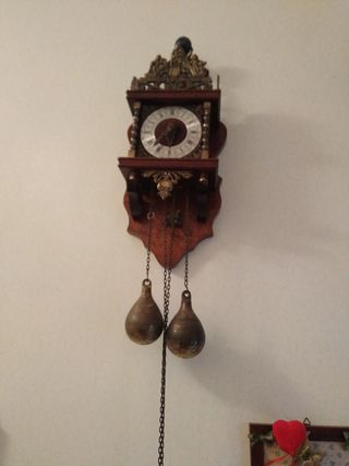 Orologio da parete antico