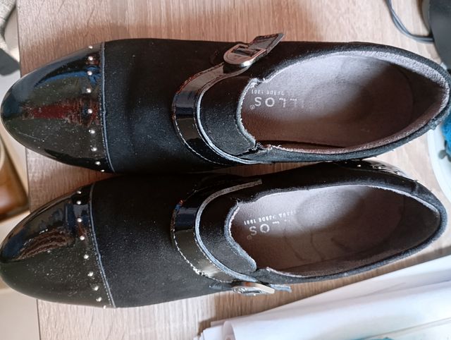 Zapatos Pitillo negros - tacón bajo