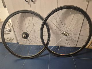 Grupo Shimano Ultegra + Ruedas Mavic