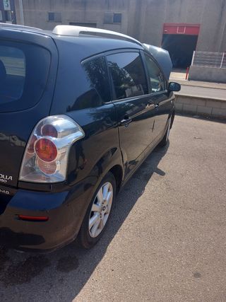 Toyota corolla verso 2007