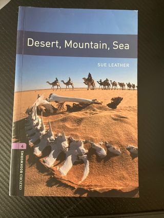 Oxford Bookworms Library: Desert, Mountain, Sea...